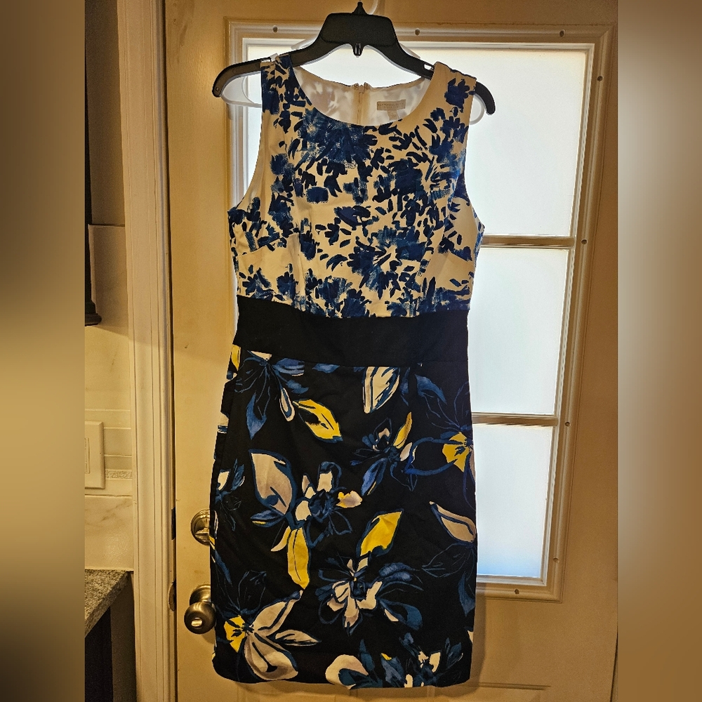 New York & Company sleeveless floral dress